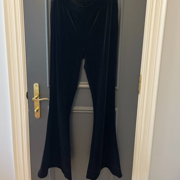 Ganni Velvet, extra wide leg flare pants. Size Large - Picture 1 of 3